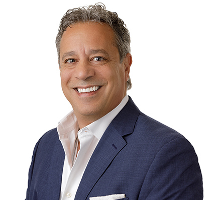 A headshot of Robert DeBurro, a Managing Partner at LAZ Parking.
